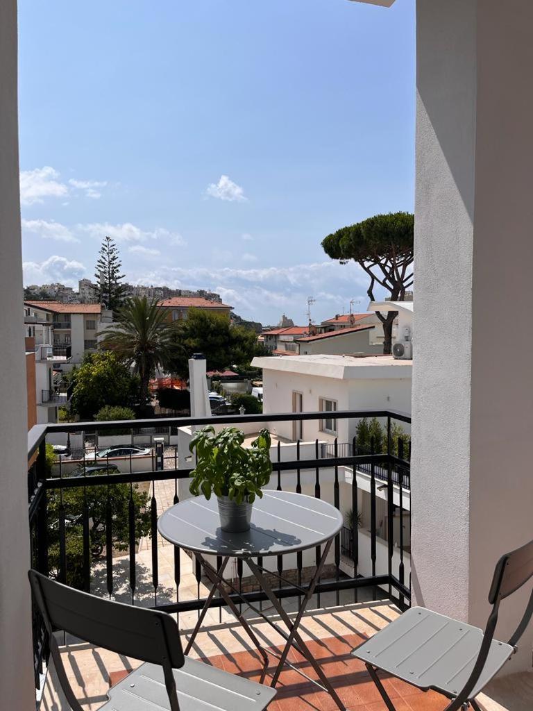 Bed and Breakfast Il Volo Sperlonga Exterior foto